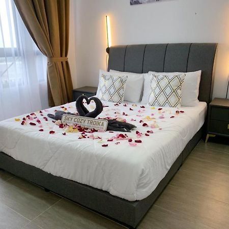 Sky Cozy Troika Residence, 1 Bedroom 4-6 Pax, 2 Bedrooms 6-8 Pax, Pool Vew, Sky & City View, Free Parking, Pool, Unlimited Wifi & Netflix Kota Bharu Exterior foto